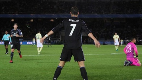 Ronaldo và bàn thắng thứ 500 ở cấp CLB
