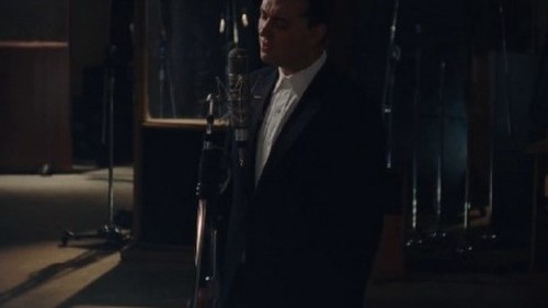 Sam Smith với bài hát Giáng sinh buồn nhất mọi thời đại