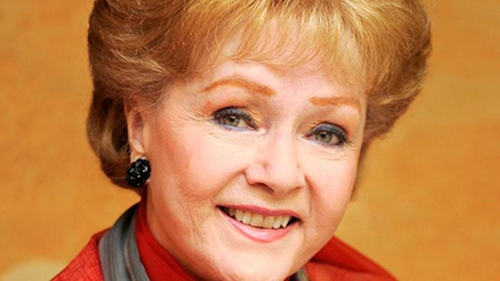 Huyền thoại điện ảnh Debbie Reynolds qua đời 1 ngày sau con gái