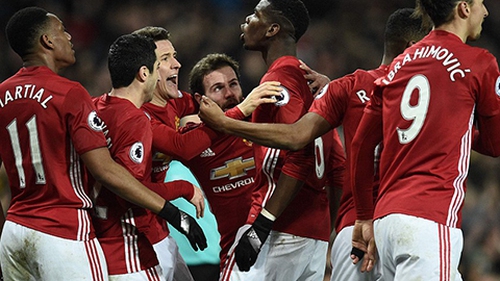 ĐIỂM NHẤN Man United 2-1 Middlesbrough: Lỗ hổng Carrick, đẳng cấp Pogba, và ngược dòng kiểu Sir Alex