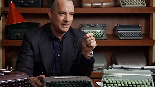 Siêu sao Hollywood Tom Hanks ra truyện ngắn về người nhập cư tới tỷ phú lập dị...