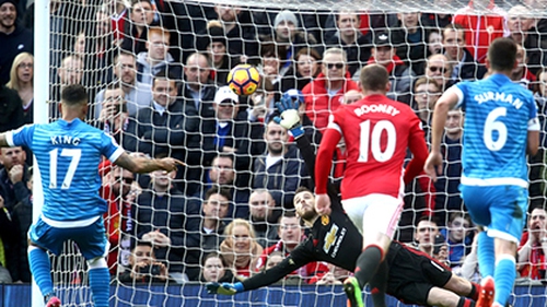 'Chú Sáu' Man United đang vật vã với cơn ác mộng HÒA