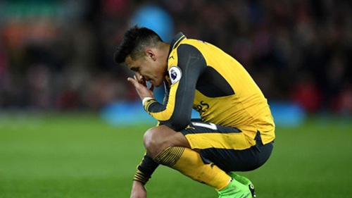 CẬP NHẬT sáng 7/3: PSG thuyết phục Sanchez bằng lương ‘khủng’. Mourinho muốn có tiền vệ Roma