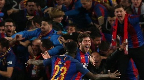 Cổ động viên Barca gây ra ĐỘNG ĐẤT vì ăn mừng bàn thắng của Sergi Roberto