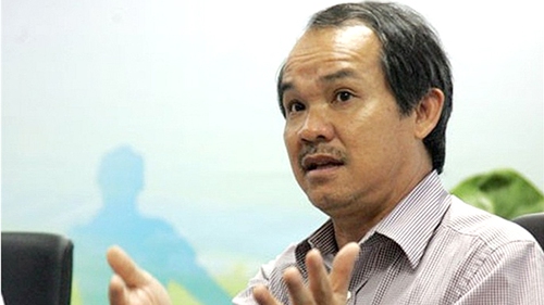 V-League hay cái 'chợ'?