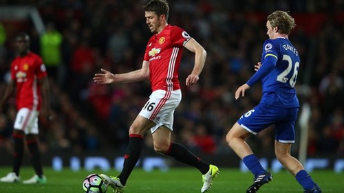 Bây giờ Michael Carrick lại là vấn đề của Man United