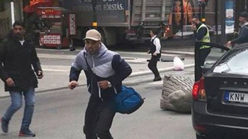 Công bố danh tính nghi phạm vụ tấn công bằng xe tải ở Thụy Điển