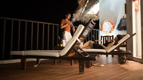 Cặp vợ chồng 9X Việt Nam phượt Maldives nổi tiếng thế giới chỉ sau 1 tuần