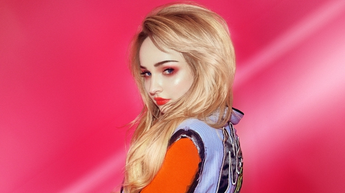 Kim Petras: Nghệ sĩ chuyển giới làm nên lịch sử BXH Billboard