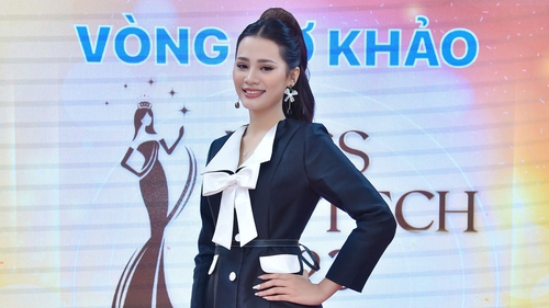 Hoa hậu Đinh Như Phương ngồi ghế nóng chấm chọn Miss Hutech 2023