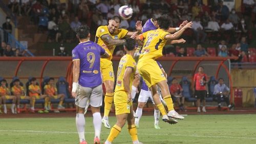 Link trực tiếp bóng đá HAGL vs Hà Nội, V-League (17h00, 19/11)