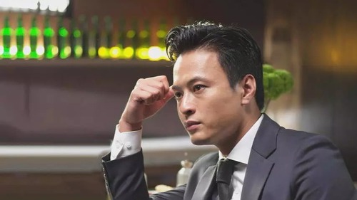 Xôn xao nghi vấn Hồng Đăng lộ ảnh nhạy cảm, fan tinh mắt soi điểm đáng ngờ