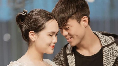 Quỳnh Anh và tình đẹp như mộng với Duy Mạnh
