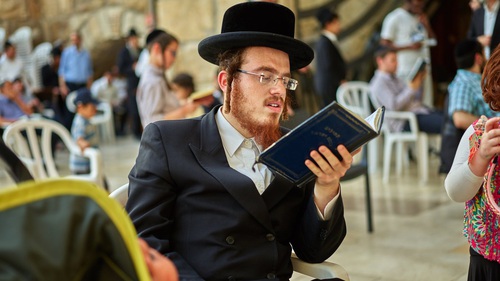 Mách ông chủ 4 bước, nhân viên người Do Thái đưa cửa hàng bên bờ vực phá sản bỗng thắng lớn: Kiếm tiền không khó chỉ sợ không nắm được cơ hội