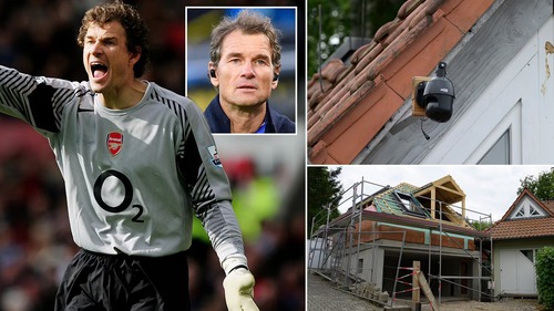 Cuộc sống về hưu nhiều tranh cãi của Jens Lehmann