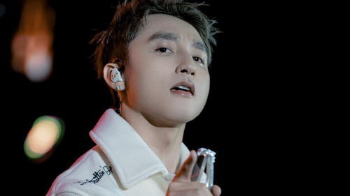 Đẳng cấp và thần thái, Sơn Tùng M-TP “đóng băng” hàng chục nghìn khán giả trong màn trình diễn bùng nổ tại Diana COOL FEST