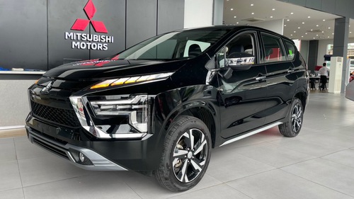 Mitsubishi Xpander ngày càng bỏ xa đối thủ, Veloz khó có 'cửa' bám đuổi khi chỉ còn tháng cuối năm