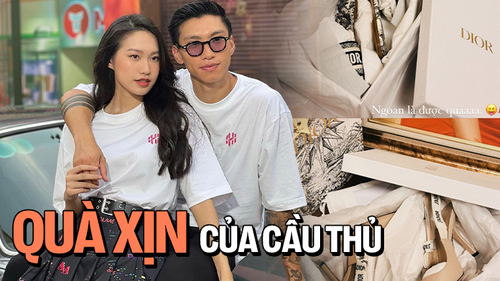 Khi hội cầu thủ tặng quà cho nửa kia: Không hàng hiệu thì cũng “ting ting” rất nhiều số 0!