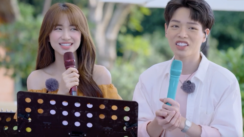 Đức Phúc thú nhận đang đau khổ trong tình yêu