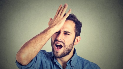 Thường xuyên đăng 3 điều này lên mạng xã hội là dấu hiệu của người EQ thấp