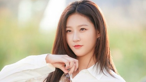 Kim Sae Ron và công ty quản lý "đường ai nấy đi" sau bê bối, sự nghiệp sao nhí đình đám chính thức “toang” từ đây?