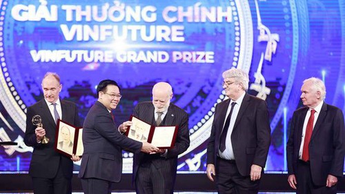 VinFuture 2022 vinh danh 4 công trình khoa học 'Hồi sinh và Tái thiết' thế giới