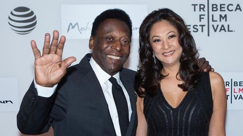 Chuyện tình trường của Vua bóng đá Pele: Cưới vợ nhờ những câu chuyện trong thang máy