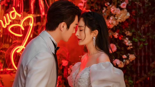 Phim của Dương Mịch - Hứa Khải bị chấm điểm Douban thấp, Weibo tràn ngập lời chê bai