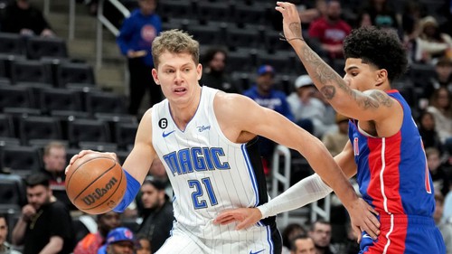 NBA treo giò 11 cầu thủ sau vụ xô xát giữa Pistons và Magic