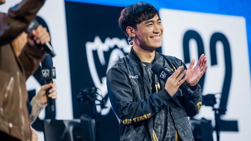 Levi chốt hạ thi đấu thêm 2 năm với GAM Esports