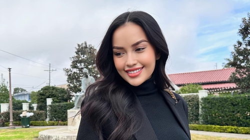 Lần đầu đón năm mới ở Mỹ, Ngọc Châu khoe nhan sắc cuốn hút trước thềm Miss Universe 