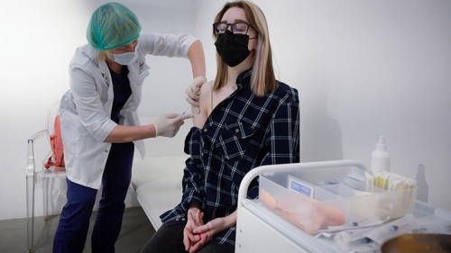 Người nhiễm cùng lúc 2 loại virus nguy hiểm ở Nga