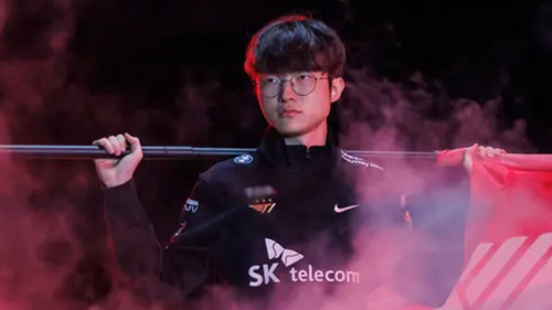 Chuyên gia tiết lộ nhiều đội tuyển LMHT sẵn sàng đẩy công thần ra đi khi đến tuổi 24