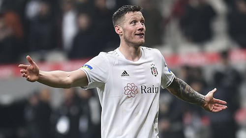 MU chạy đua để có 'vũ khí bí mật' đấu Man City