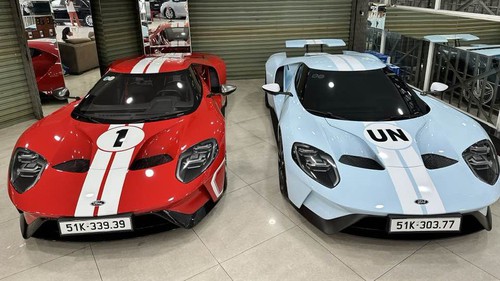 Ông Đặng Lê Nguyên Vũ đổi phong cách chơi xe bằng cặp Ford GT siêu hiếm màu lạ