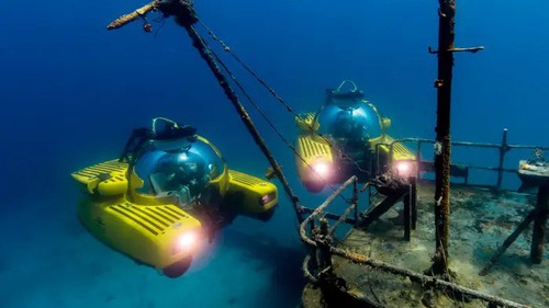 Bên trong những chiếc tàu lặn hạng sang được đạo diễn James Cameron rót vốn đầu tư, một khu nghỉ dưỡng ở Việt Nam cũng đã sắm một chiếc