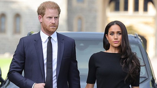 Bất chấp kể hết trong tự truyện, Hoàng tử Harry và vợ nhận thống kê đáng lo ngại, liệu có hết cửa kiếm bộn tiền?