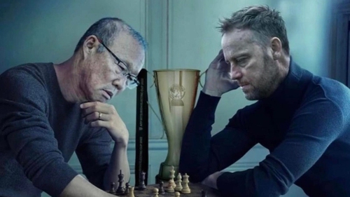 HLV Park Hang Seo gửi lời cám ơn HLV Polking