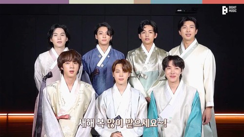 Netizen ca ngợi BTS sau lời chúc Tết Nguyên Đán 2023