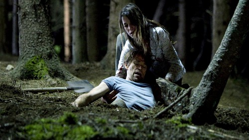 Loạt phim khiến khán giả sợ hãi, ngất xỉu ngay trong rạp: Số 3 doạ trẻ em khóc thét vì… chiếu nhầm