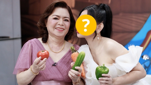 Nữ ca sĩ Việt được mẹ chồng treo thưởng sào đất hơn 10 tỷ đồng với một điều kiện!