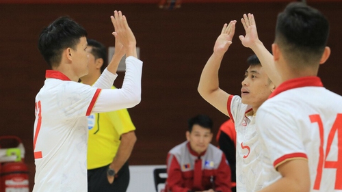 Thắng đậm Hàn Quốc, HLV Diego Raul mạnh mẽ thay đổi futsal Việt Nam như ông Troussier