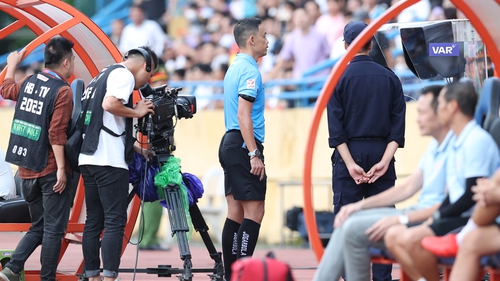 Chờ một V-League khởi sắc