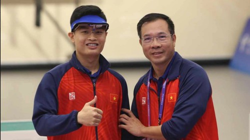 2 tháng sau khi tỏa sáng ở ASIAD, Phạm Quang Huy tiếp tục mang HCV về cho bắn súng Việt Nam ở giải đấu danh giá