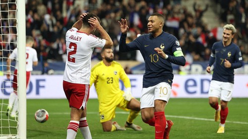 Gibraltar vẫn ngẩng cao đầu dù thua Pháp 14 bàn không gỡ