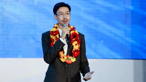 Góc nhìn 365: 'Phần thưởng' của Đen Vâu