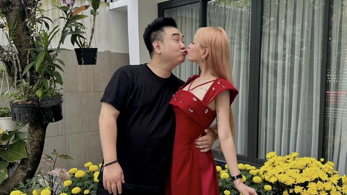 Hành trình 5 năm yêu nhau của Xoài Non và Xemesis: Vượt qua thị phi, đích đến là hạnh phúc