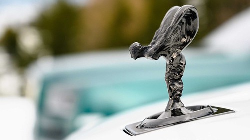 Chuyện 'thâm cung bí sử' về biểu tượng 'thiếu phụ bay' của Rolls-Royce: Vợ của quý tộc, suýt lấy cảm hứng từ Nike