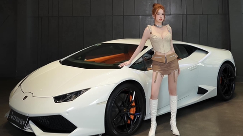 Hot girl Buôn Ma Thuột chi tiền tỷ sắm siêu xe Lamborghini Huracan nhân dịp lễ Tình nhân