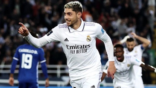 Valverde: Hãy 'cứu' Real một lần nữa